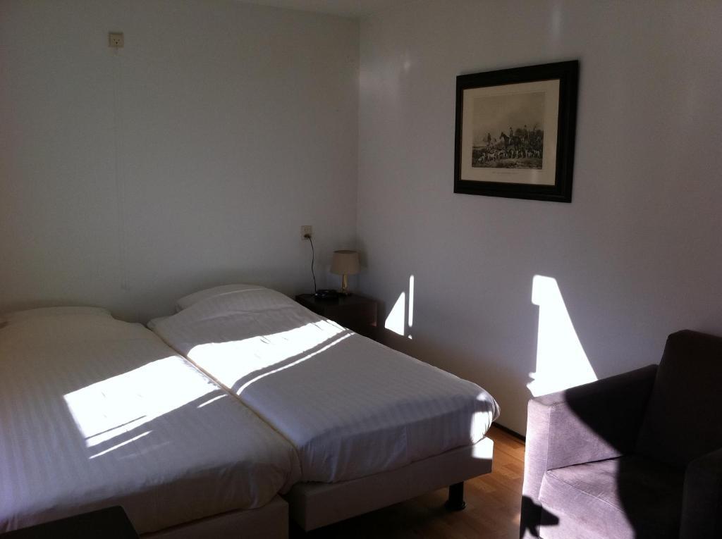 Hotel-Restaurant Krabbendam Someren الغرفة الصورة
